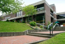Exterior of the entrance at the Hawks Nest State Park Lodge.