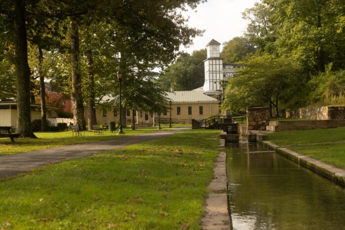 Berkeley Springs State Park - West Virginia State Parks